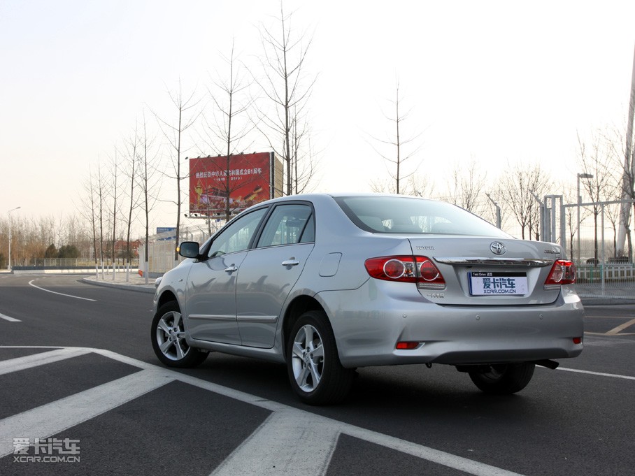 2011_ 1.8L GLX-i CVT