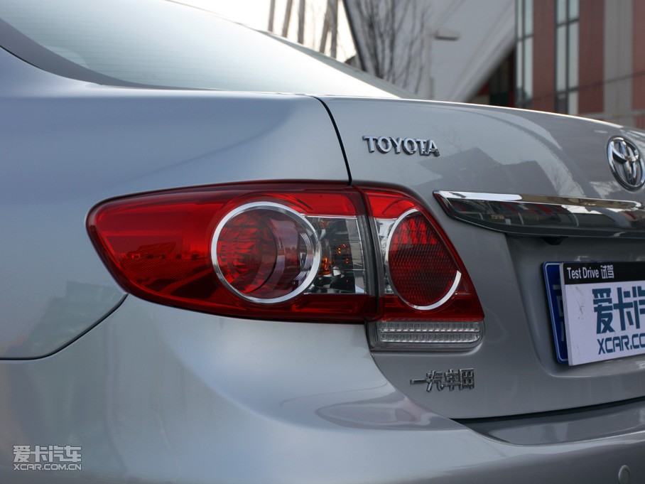 2011_ 1.8L GLX-i CVT(do)