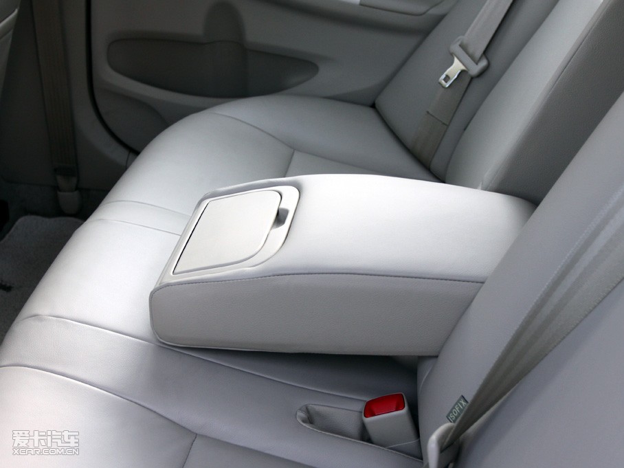 2011_ 1.8L GLX-i CVT