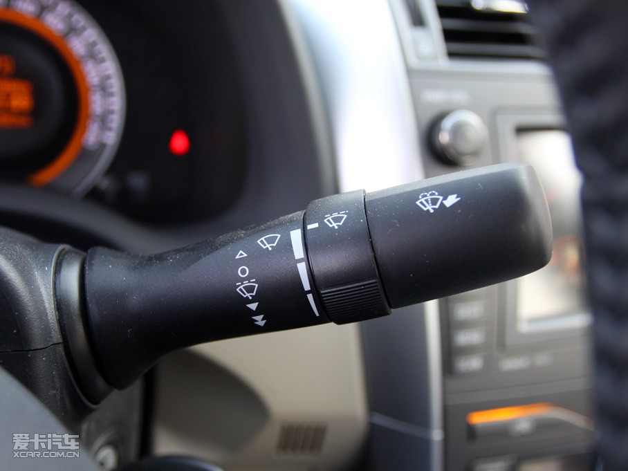 2011_ 1.8L GLX-i CVT