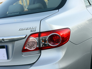 20111.8L GLX-i CVT ^