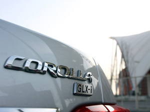 20111.8L GLX-i CVT ^