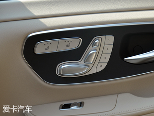 全新福建奔驰V级车