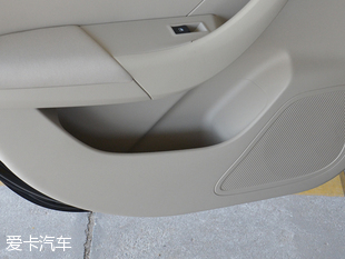 榮威360 1.5L智屏版