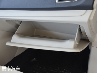 榮威360 1.5L智屏版