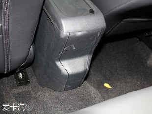 小排量弄潮儿 试驾东风标致2008 1.2THP