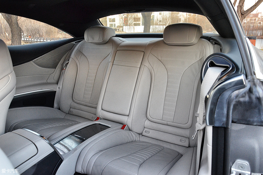 奔驰S500 Coupe