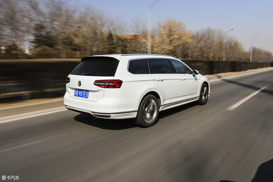 原汁原味 爱卡测试进口大众蔚揽380TSI