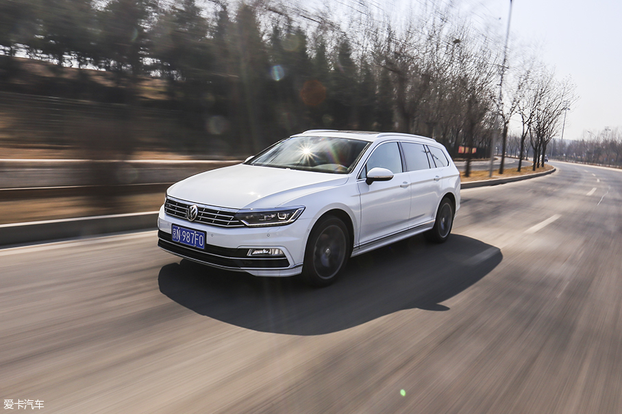 原汁原味 爱卡测试进口大众蔚揽380TSI