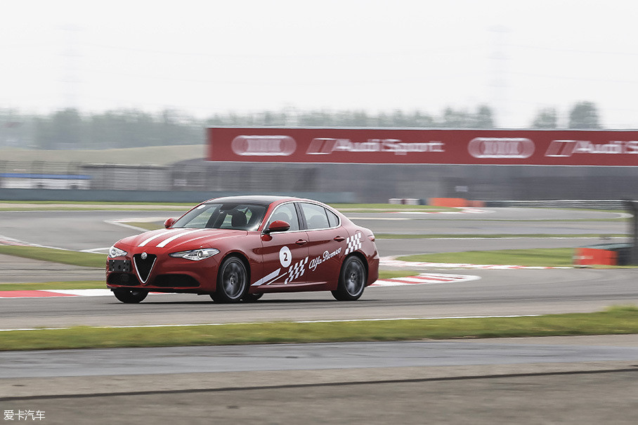 ԼݣAlfa Romeo Giulia ŨĻζУûʧҶƷ֮ǰĳ˸ǿҵȤ