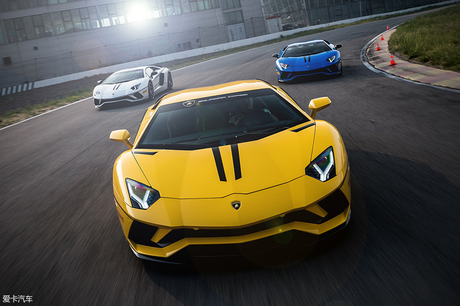 兰博基尼2017款Aventador