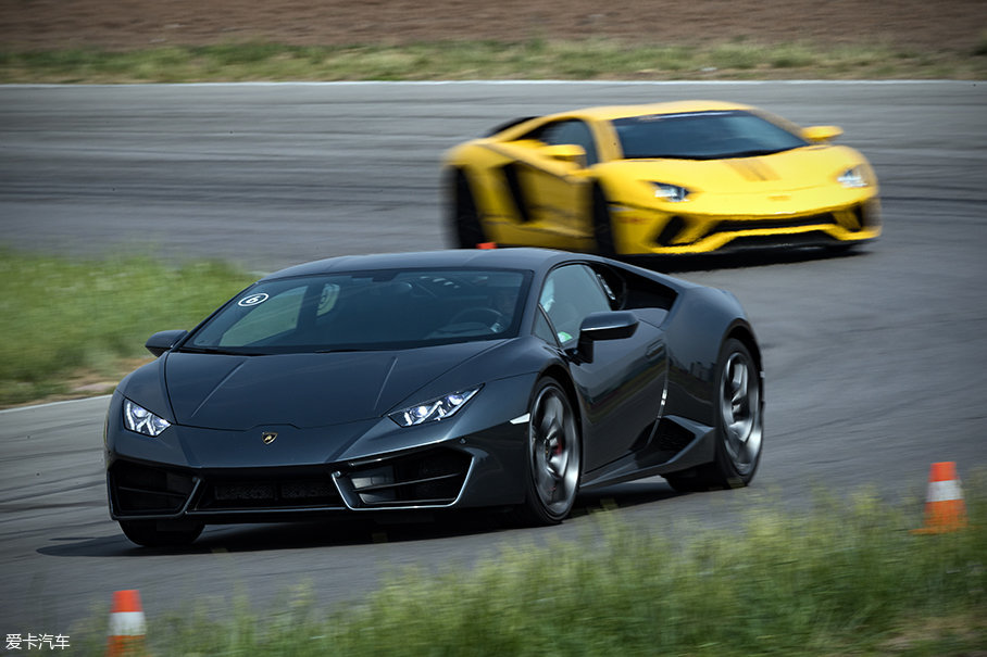 兰博基尼2017款Aventador