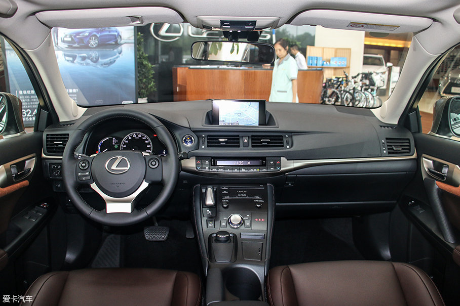 2017款雷克薩斯CT 200h