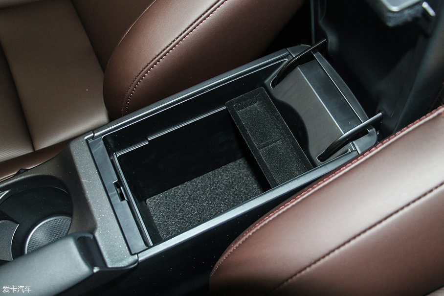 2017款雷克薩斯CT 200h