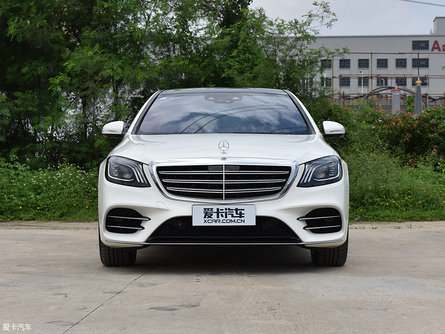 2018款奔驰S450L 4MATIC