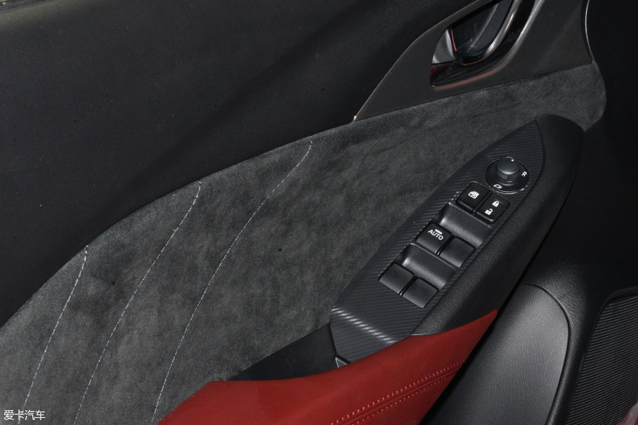 2018款馬自達CX-3