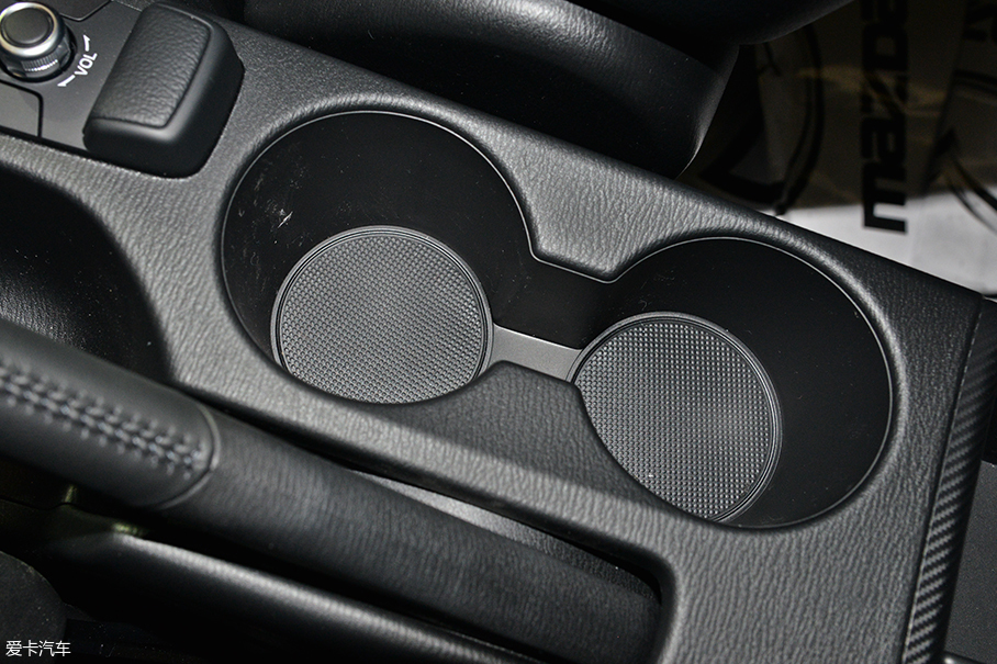 2018款馬自達CX-3