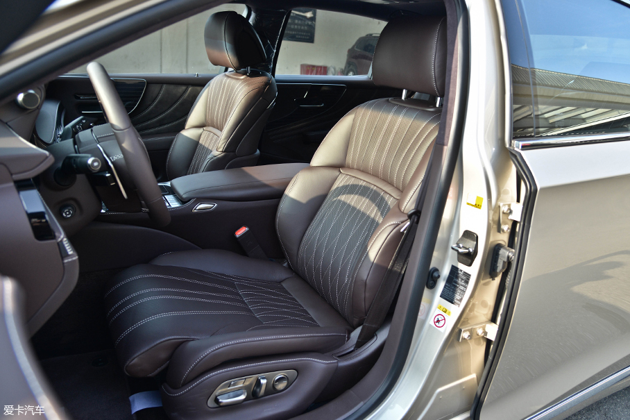 2018款雷克薩斯LS