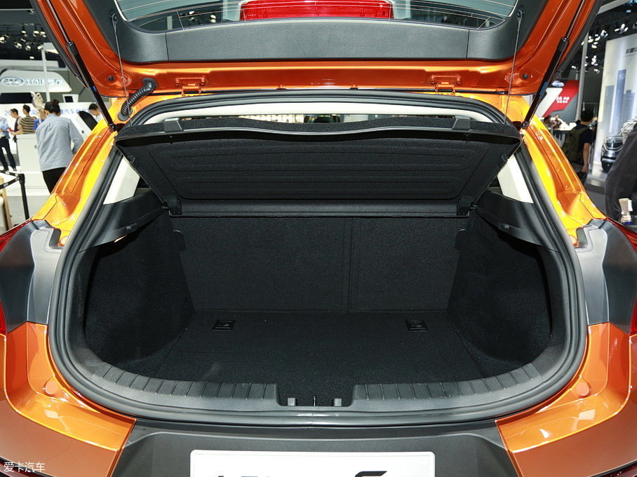 吉利汽車2017款帝豪GS