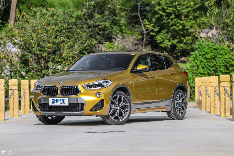 ǵԼݳǴBMW X2 sDrive25i MԽҰ׼棬ٷָΪ35.98Ԫ⣬ǵԼݳѡװ4.98Ԫá