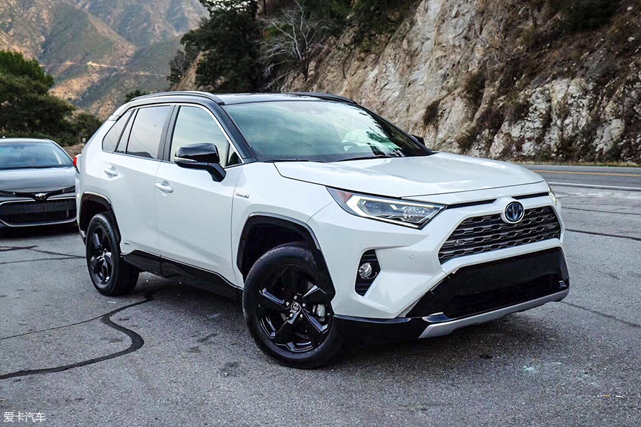 ͼΪһRAV4