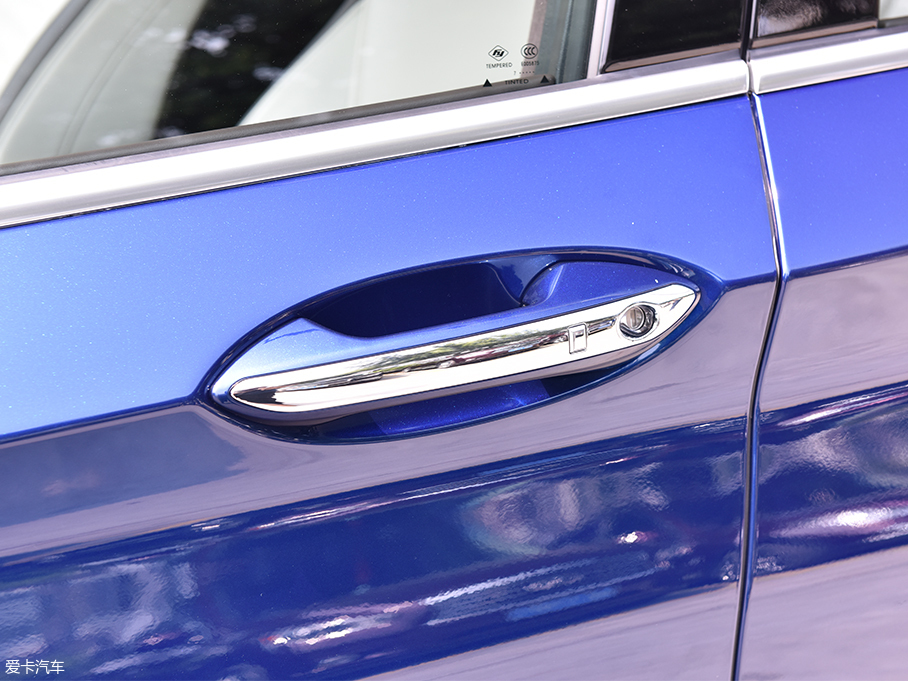 實拍東風英菲尼迪全新QX50