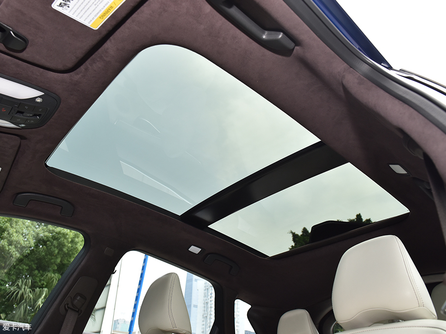 實拍東風英菲尼迪全新QX50