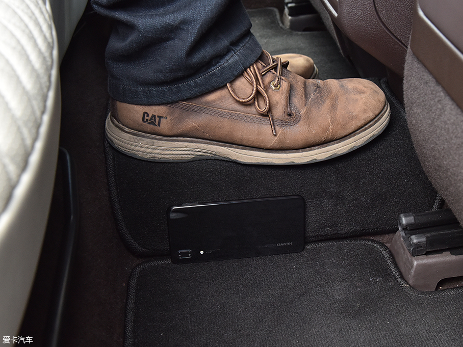 實拍東風(fēng)英菲尼迪全新QX50