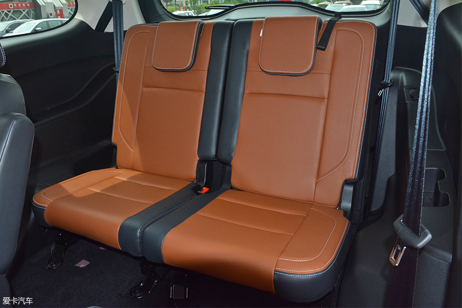 2018款北汽幻速H5