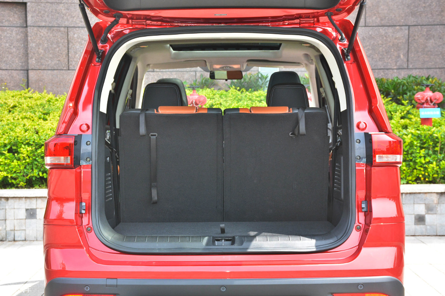 2018款北汽幻速H5