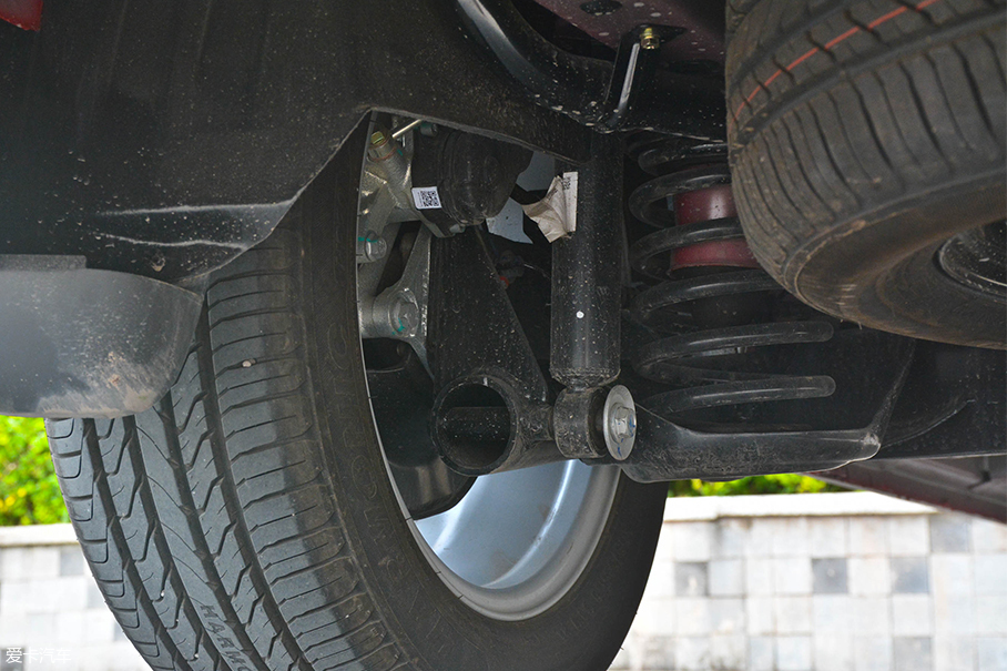 2018款北汽幻速H5