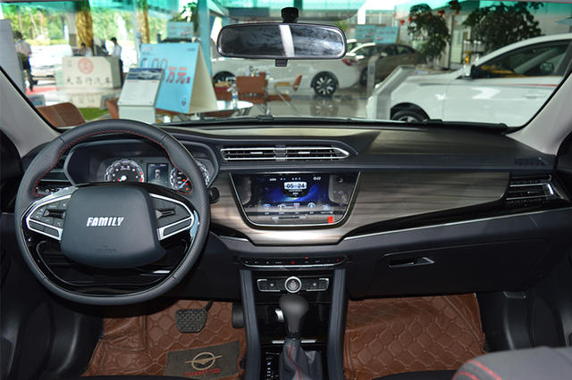 2018款海馬福美來F5