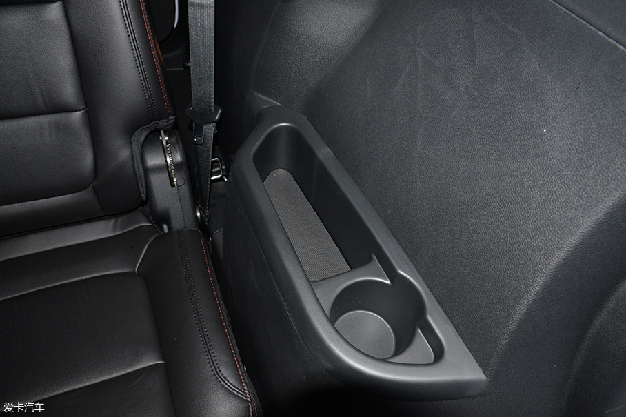 2018款福特探險(xiǎn)者