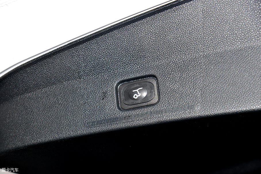 2018款福特探險(xiǎn)者