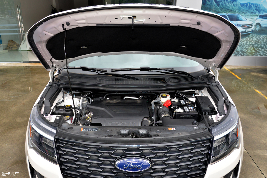 2018款福特探險(xiǎn)者