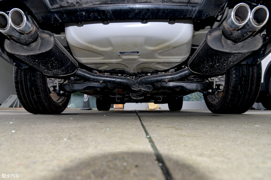 2018款福特探險(xiǎn)者