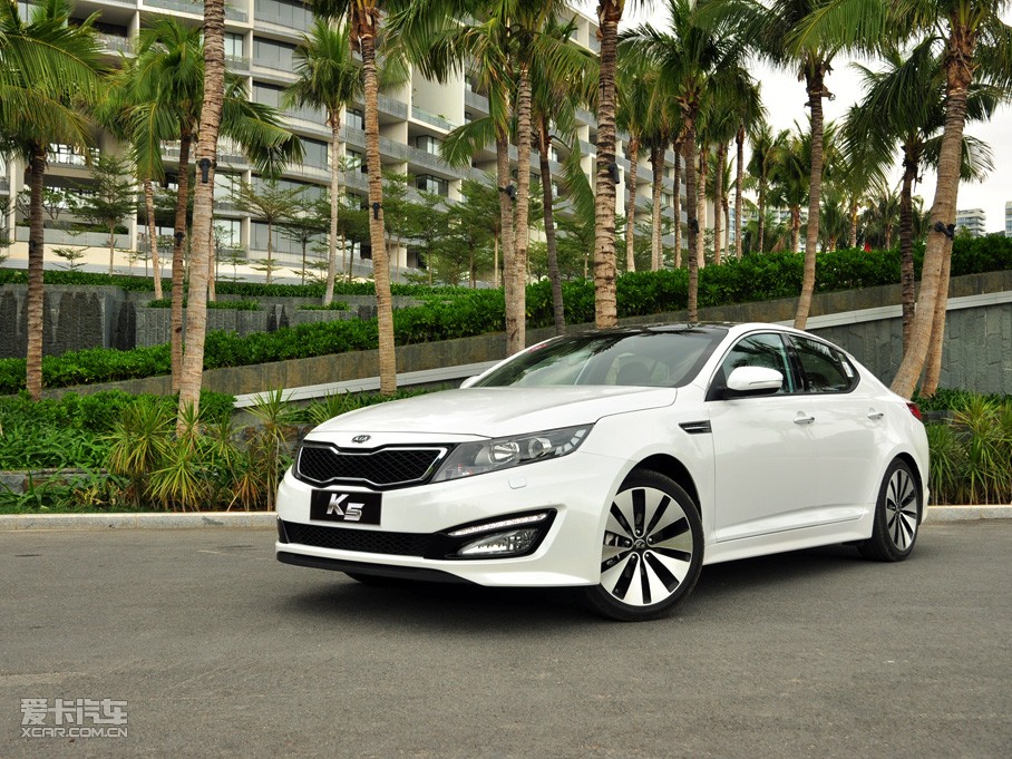 2011K5P 2.4L Premium Ԅ