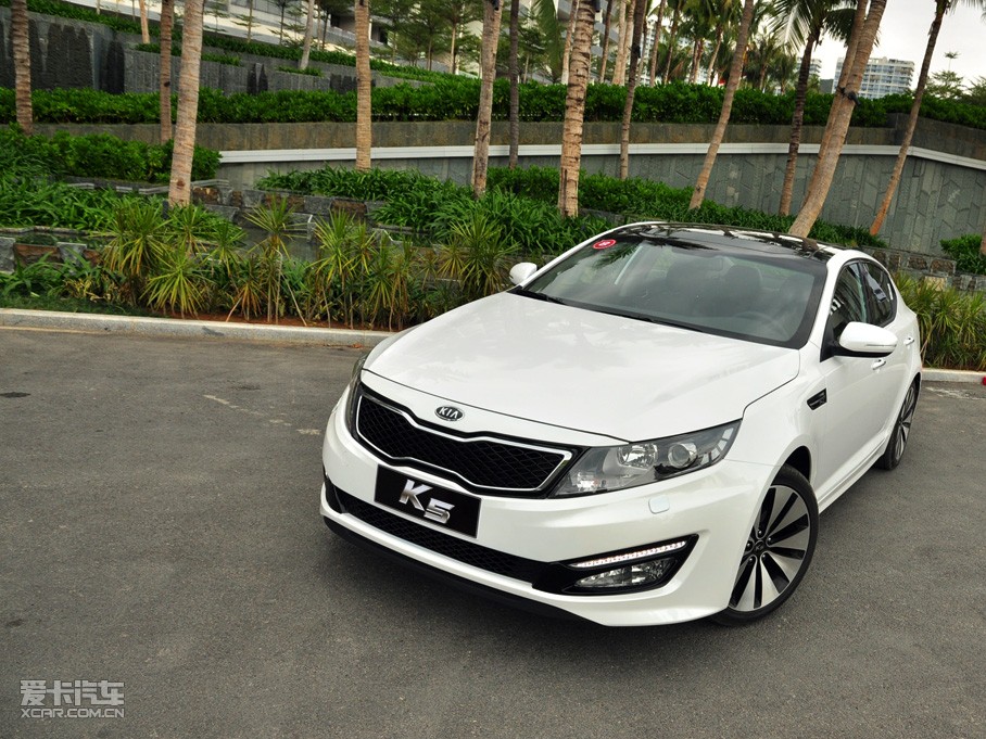 2011K5P 2.4L Premium Ԅ