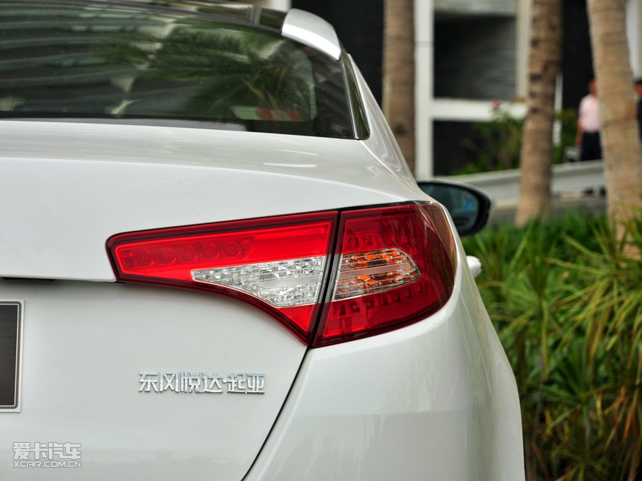 2011K5P 2.4L Premium Ԅ