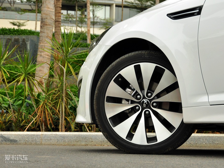 2011K5P 2.4L Premium Ԅ