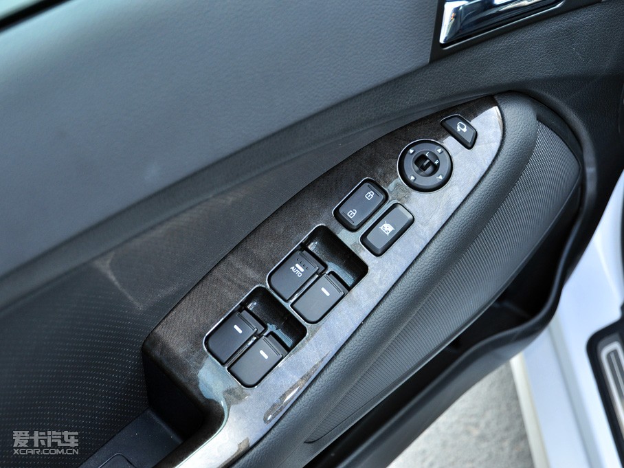 2011K5P 2.4L Premium Ԅ