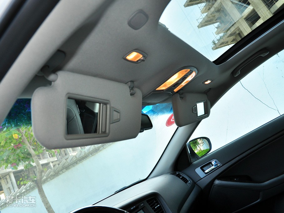 2011K5P 2.4L Premium Ԅ