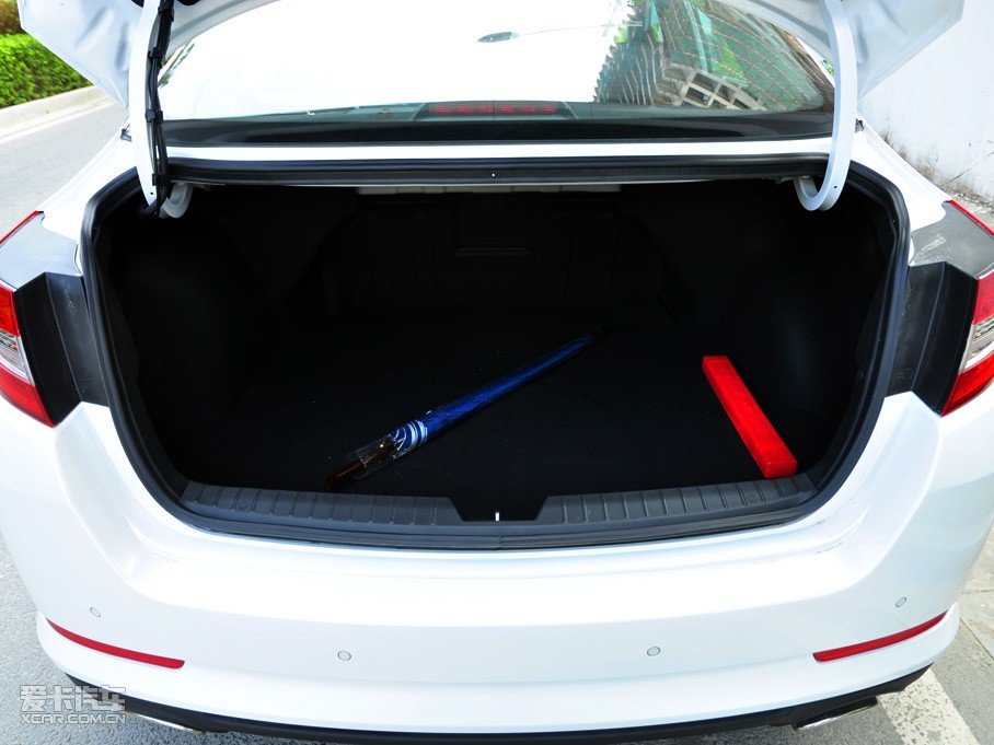 2011K5P 2.4L Premium Ԅ