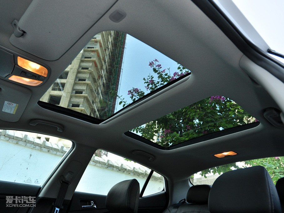 2011K5P 2.4L Premium Ԅ