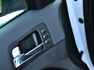 20112.4L Premium Ԅ g