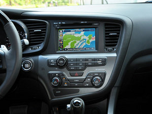 2011款2.4L Premium 自动 中控台