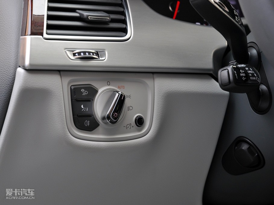 2011WA8 3.0TFSI F(245kW)