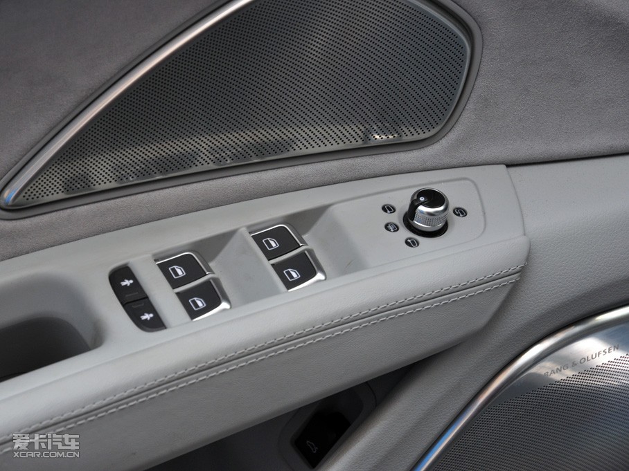 2011?yun)WA8 3.0TFSI F(245kW)