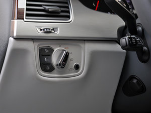 20113.0TFSI F(245kW) п؅^