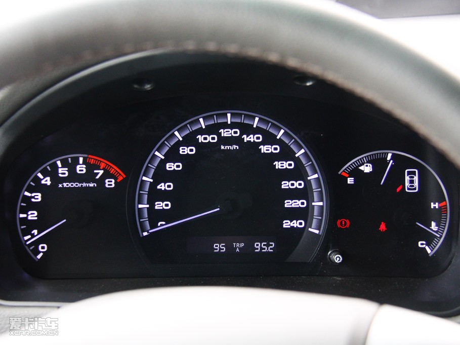 2011��ȁ���M6 